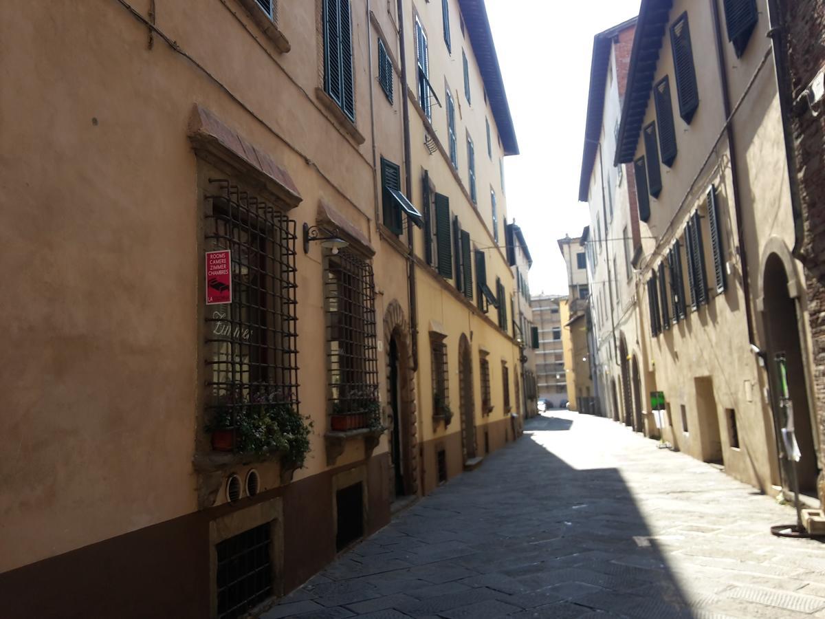 Studio In Centre Apartment Lucca Exterior foto