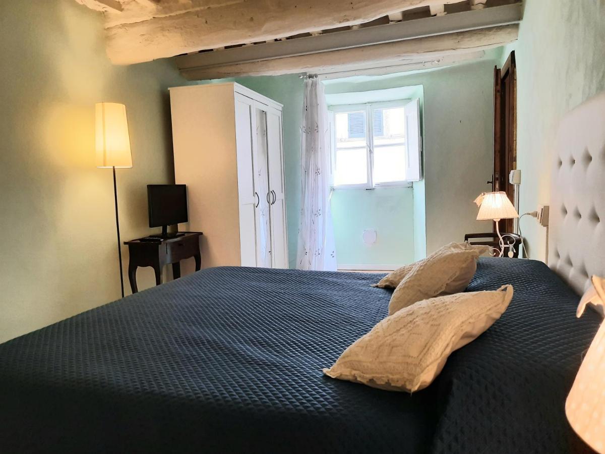 Studio In Centre Apartment Lucca Exterior foto